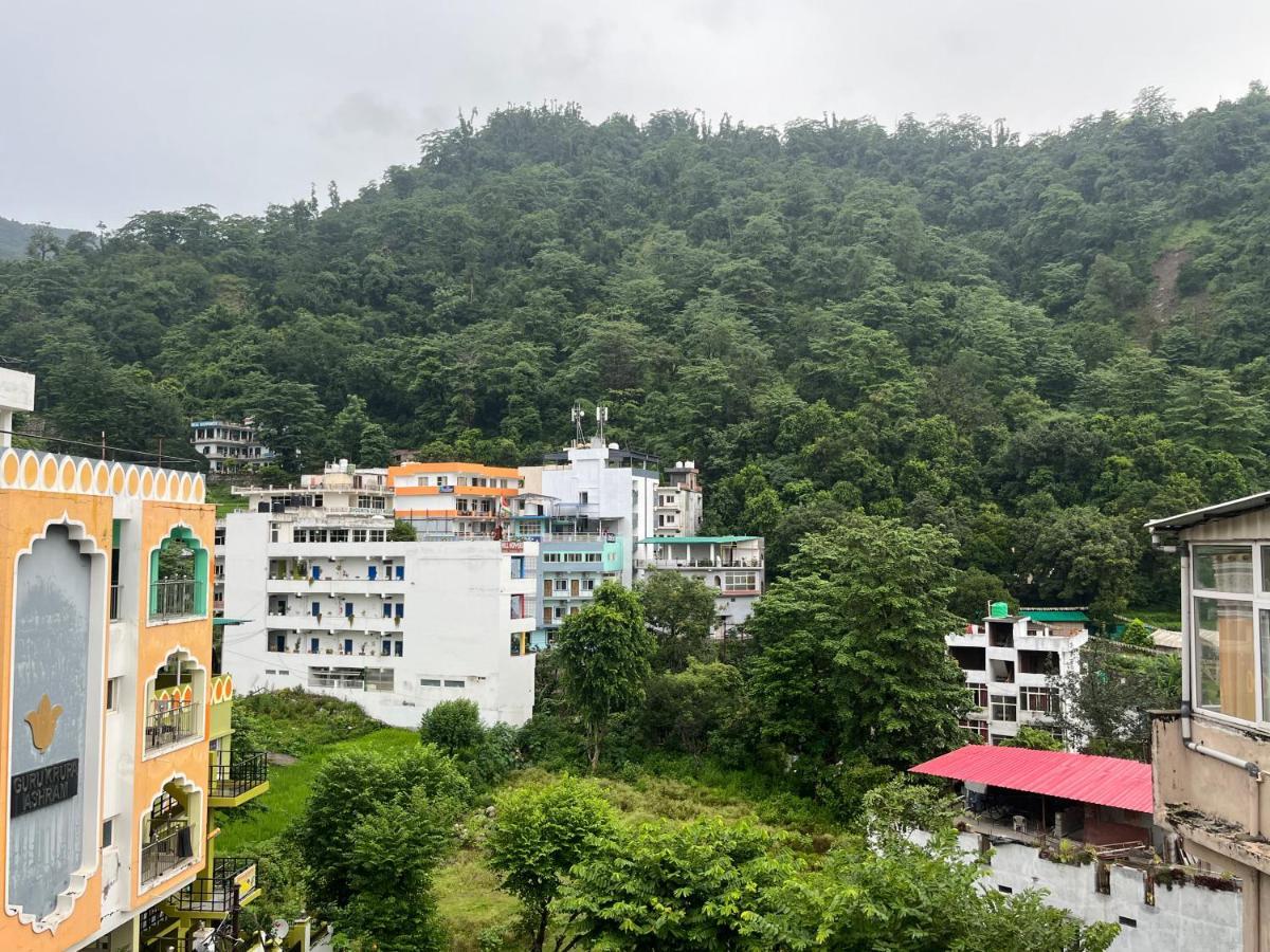 Rishikesh Adiyogi Hotel Buitenkant foto
